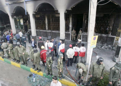 بمب‌گذاری در بانک سامان اهواز،‌ بهمن ماه ۱۳۸۴